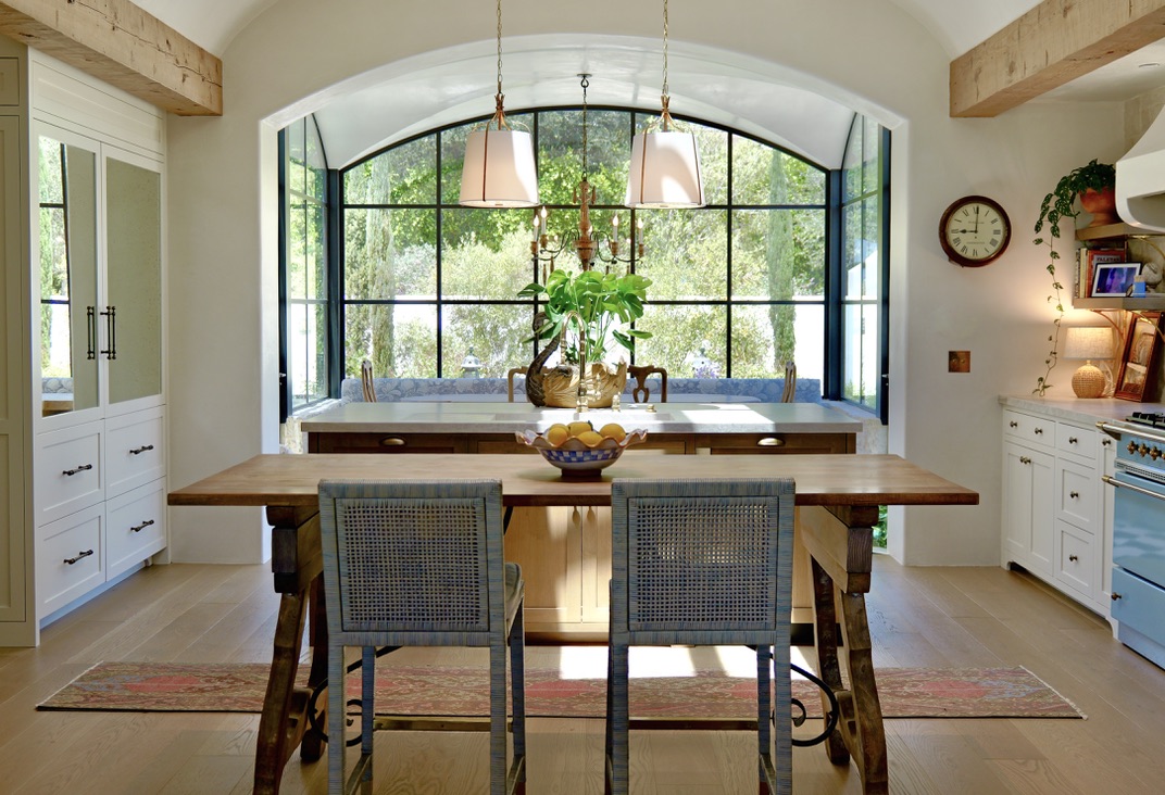 Rustic-Farmhouse-Kitchen